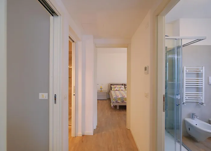 Appartement Moderno Trilocale Con Doppi Servizi Piazza Marconi