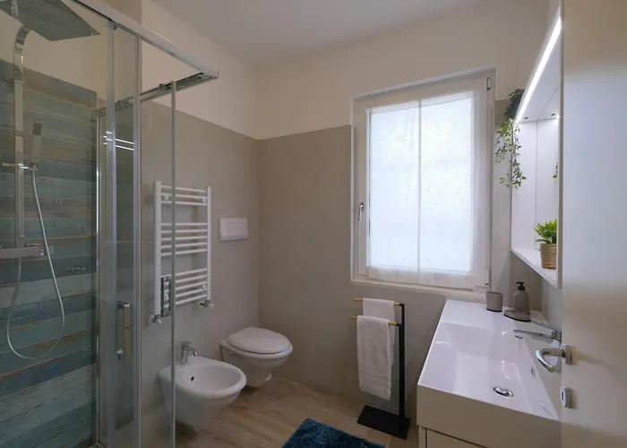 Moderno Trilocale Con Doppi Servizi Piazza Marconi Appartement