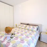 Moderno Trilocale Con Doppi Servizi Piazza Marconi Apartman *